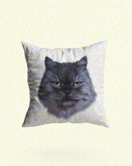 The Personalized Pop Art Pillow – Donut features a creative donut design on quality canvas, making it a fun and stylish custom décor piece—perfect for fans of unique, personalized accent pillows.