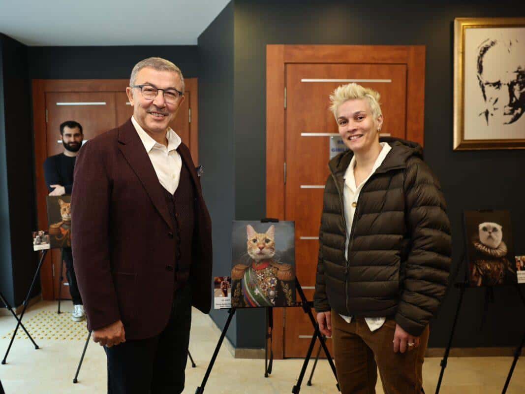 EVCIL HAYVAN TUVAL SANATI SERGİSİ 4